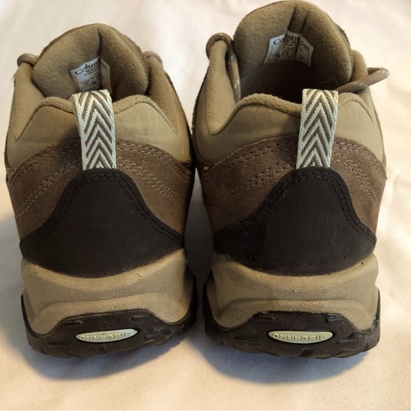 Men’s Columbia hiking shoe - Picture 5 of 7